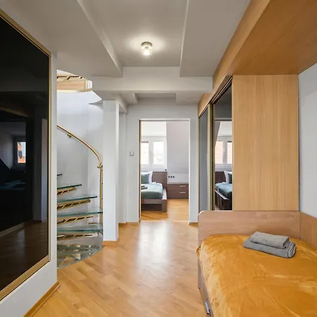 Urban Chic - Center - 3 Floors - Luxury Lejlighed