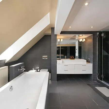 Urban Chic - Center - 3 Floors - Luxury